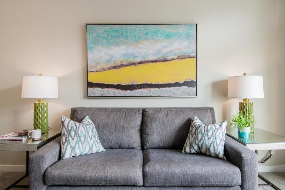 City Water View Oasis with Pool & Gym near Cruise in Heart of Seattle
